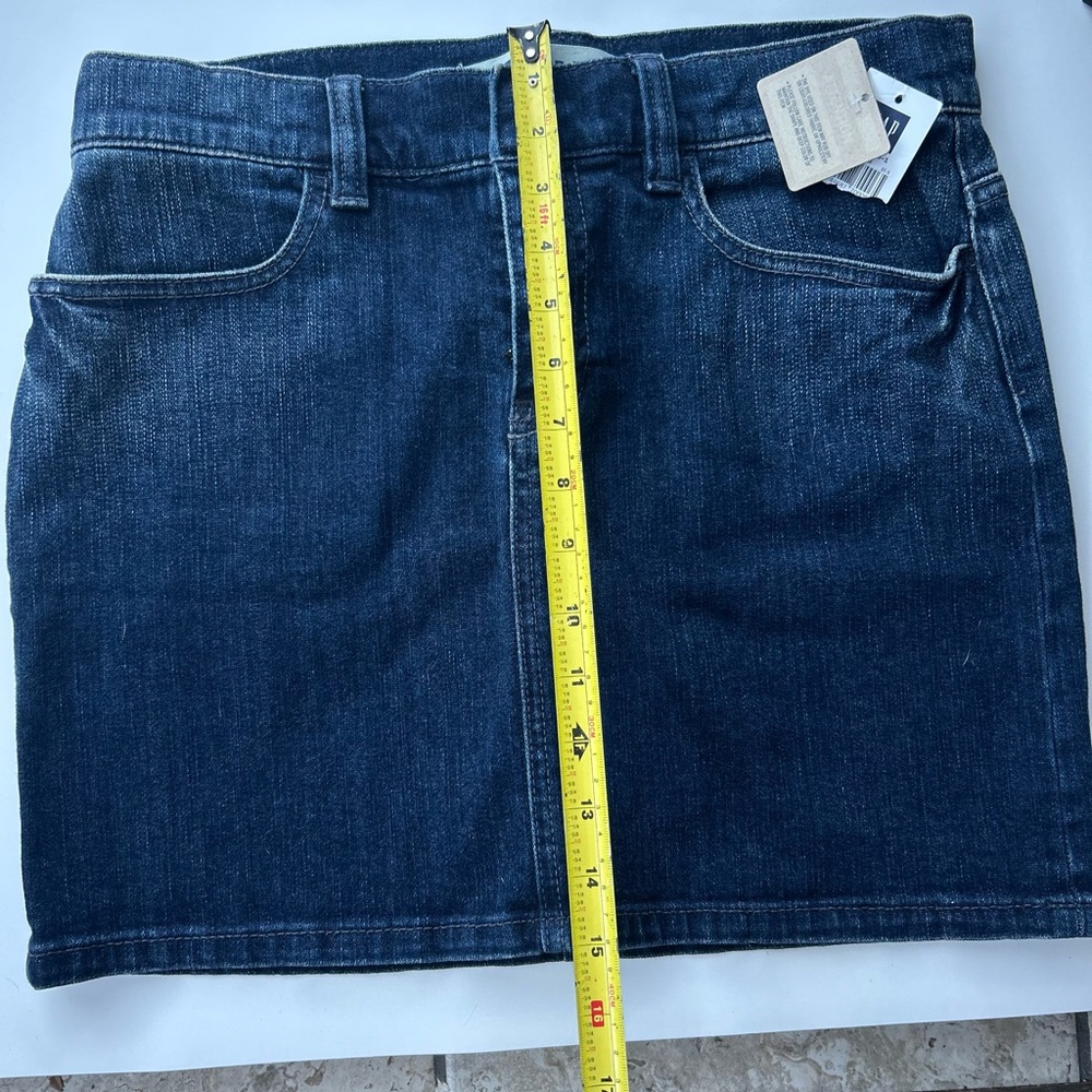 GAP Classic Denim Skirt NWT size 6 - Picture 2 of 4